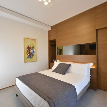 Piano Alto Rooms Пескара Экстерьер фото